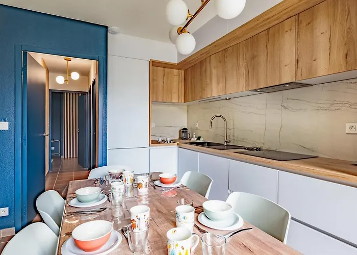 Charming House With Exterior&parking Space - D'oléron - Welkeys